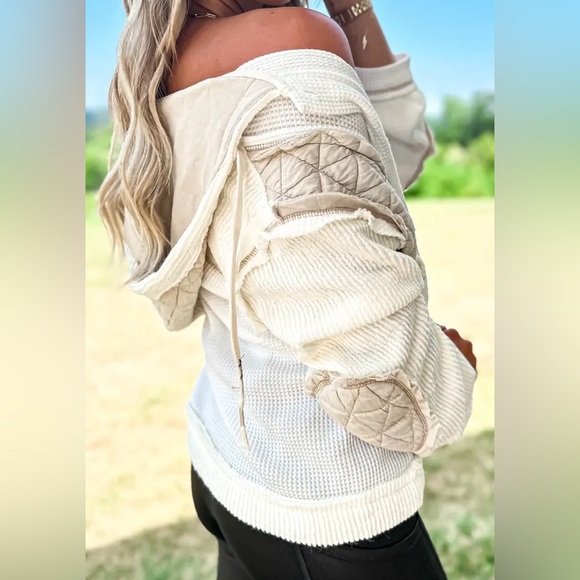 NWT POL Mixed Media Thermal Waffle Knit Quilted Hoodie Shacket Cream Jacket - Picture 3 of 6